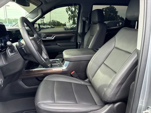 Used 2025 Chevrolet Silverado 1500 RST w/ All Star Edition Plus AWD/4WD image 10