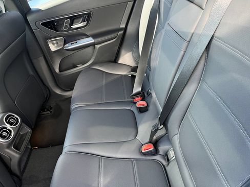 New 2026 Mercedes-Benz GLC 300 4MATIC image 9
