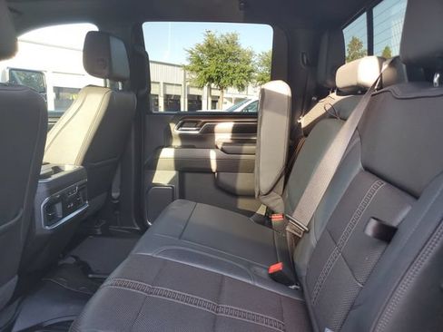 Used 2024 Chevrolet Silverado 2500 High Country w/ Technology Package AWD/4WD image 11