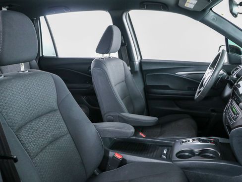 Used 2021 Honda Passport Sport image 26