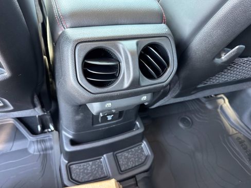 New 2026 Jeep Wrangler Unlimited Rubicon image 42