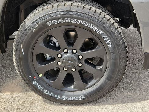 New 2026 RAM 2500 Laramie w/ Night Edition AWD/4WD image 7