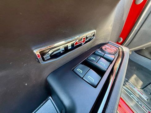 Used 2022 GMC Sierra 1500 AT4X image 51