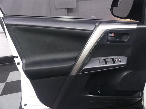 Used 2018 Toyota RAV4 LE w/ All Weather Liner Package image 16