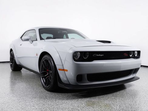 Used 2022 Dodge Challenger R/T Scat Pack RWD image 13