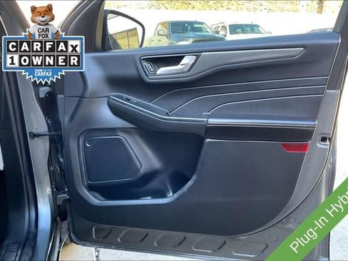 Used 2025 Ford Escape SE FWD image 23