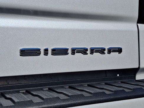 Used 2022 GMC Sierra 1500 Denali image 31