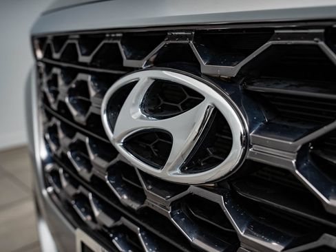 Used 2020 Hyundai Santa Fe SEL w/ Cargo Package AWD/4WD image 3
