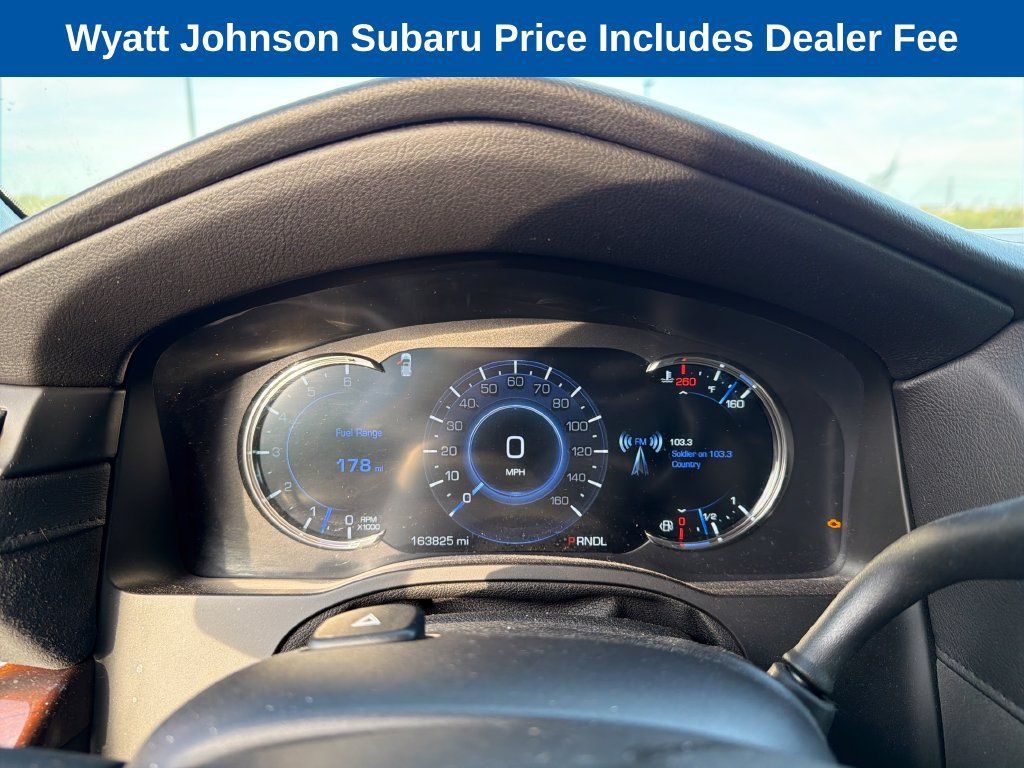 Used 2017 Cadillac Escalade ESV Premium Luxury AWD/4WD image 24