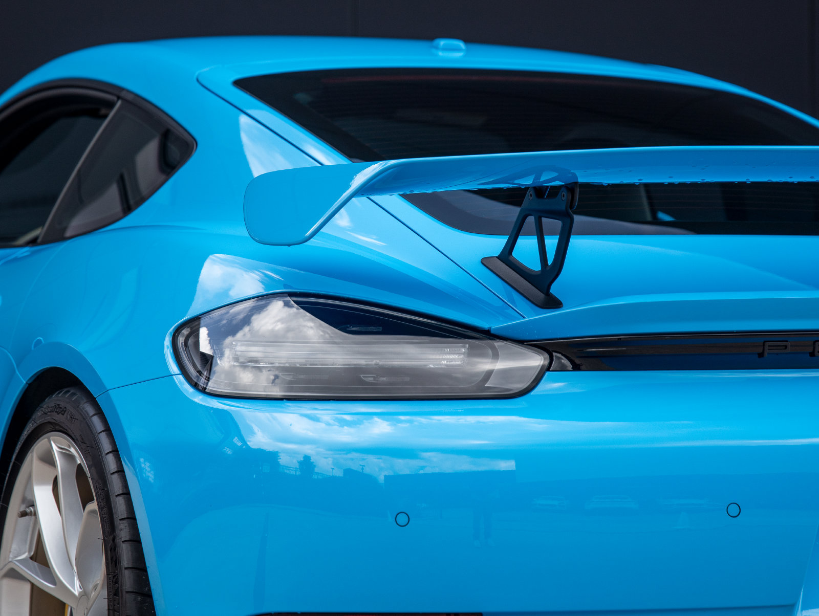 Certified 2021 Porsche 718 Cayman GT4 RWD image 14