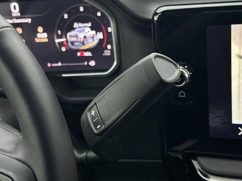 Used 2026 GMC Sierra 2500 AT4X image 21