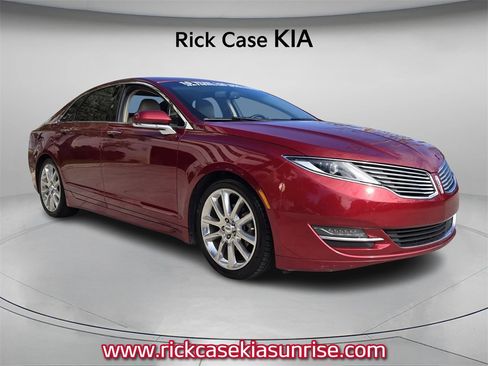 Used 2016 Lincoln MKZ Hybrid w/ Equipment Group 600A Reserve image 9