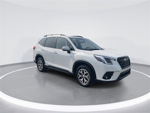 Certified 2024 Subaru Forester Premium image 2