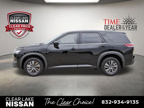 Used 2024 Nissan Pathfinder S FWD image 4