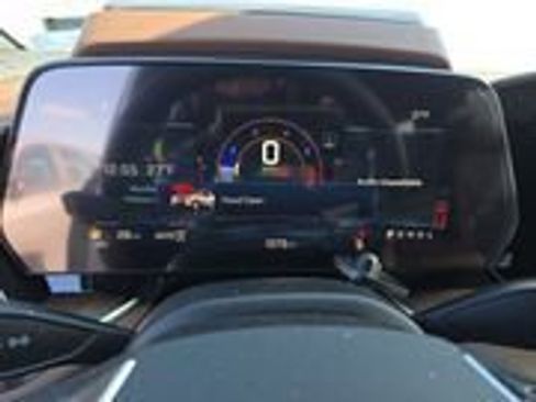 Used 2025 Chevrolet Tahoe High Country image 13