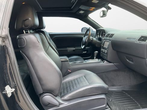 Used 2012 Dodge Challenger R/T Plus image 15