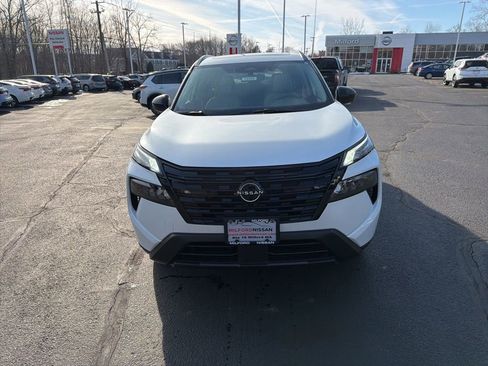 New 2026 Nissan Rogue SV AWD/4WD image 10