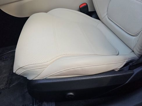 Used 2023 Mercedes-Benz C 300 4MATIC Sedan image 28