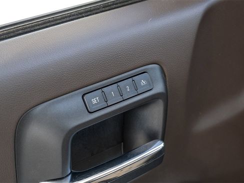 Used 2017 GMC Sierra 1500 SLT image 41