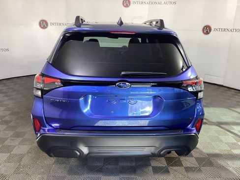 Used 2026 Subaru Forester Premium AWD/4WD image 5