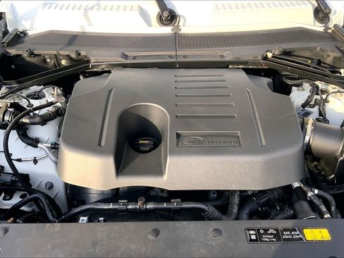 Used 2024 Land Rover Defender 130 S AWD/4WD image 29