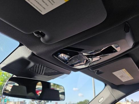 Used 2025 BMW X1 xDrive28i image 34