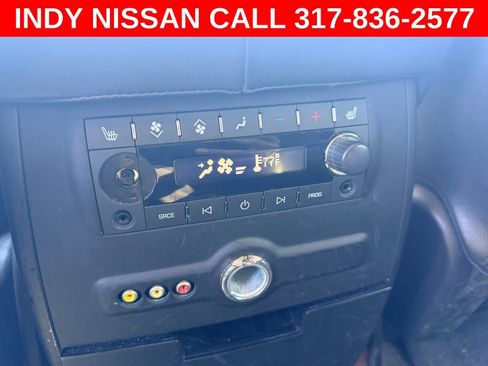 Used 2012 Cadillac Escalade ESV Luxury image 31