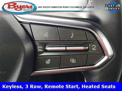 Used 2025 Chevrolet Traverse LT image 18