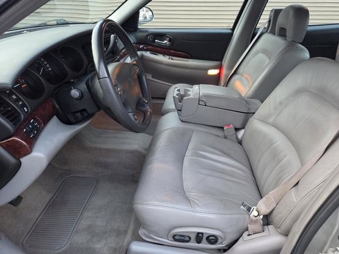 Used 2004 Buick Le Sabre Limited image 10