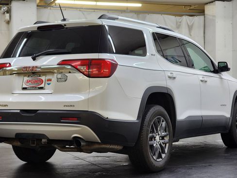 Used 2019 GMC Acadia SLT image 5