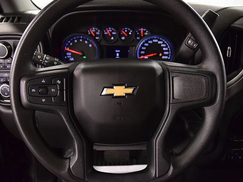 Used 2024 Chevrolet Silverado 1500 Custom AWD/4WD image 19