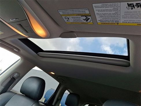 Used 2020 INFINITI QX60 Luxe w/ Essential Package image 18