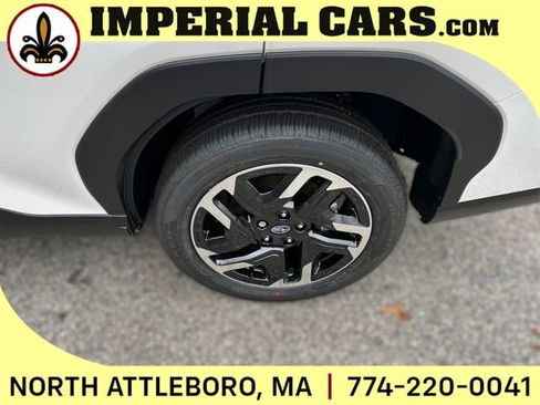 New 2025 Subaru Forester Premium image 23