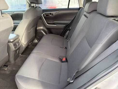 Used 2023 Toyota RAV4 LE image 20