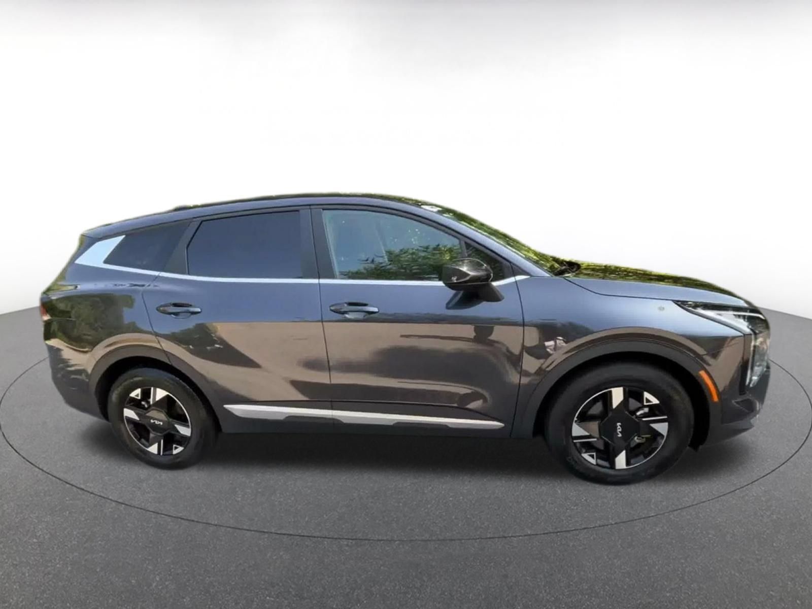 Used 2026 Kia Sportage LX FWD image 15