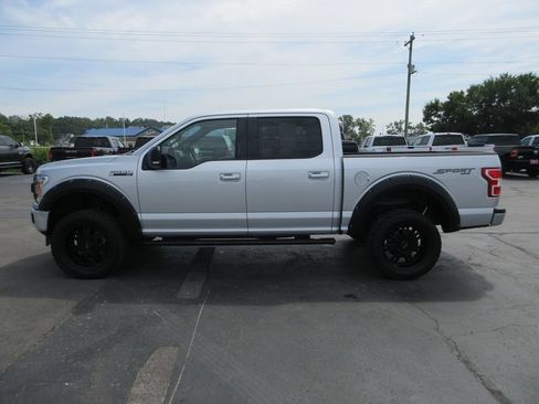 Used 2019 Ford F150 XLT w/ Equipment Group 302A Luxury AWD/4WD image 9
