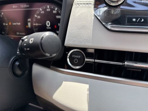 New 2025 Mitsubishi Outlander SEL image 35