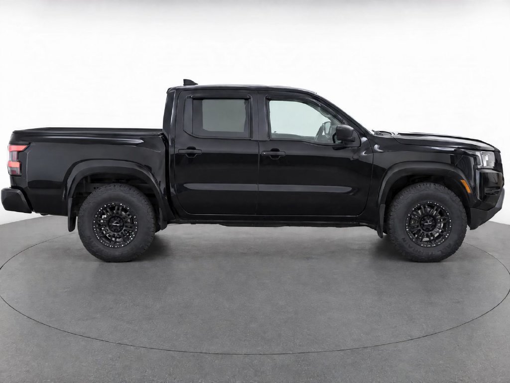 Used 2022 Nissan Frontier S w/ Technology Package AWD/4WD image 2