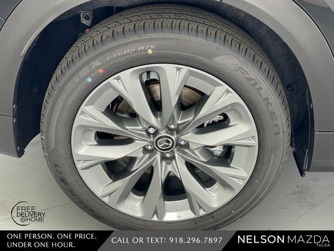 New 2026 MAZDA CX-90 Plug-In Hybrid w/ Preferred image 11