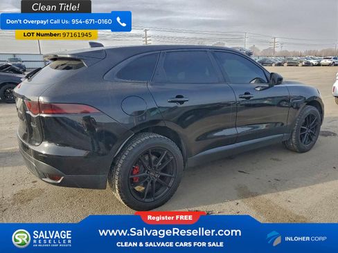 Used 2017 Jaguar F-PACE image 4