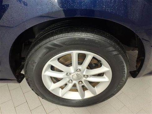 Used 2013 Dodge Grand Caravan SXT w/ Entertainment Group 1 image 13