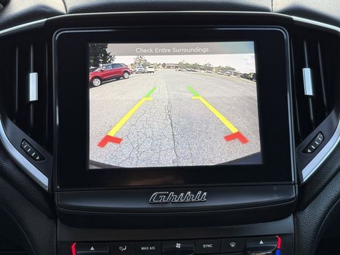 Used 2018 Maserati Ghibli image 35