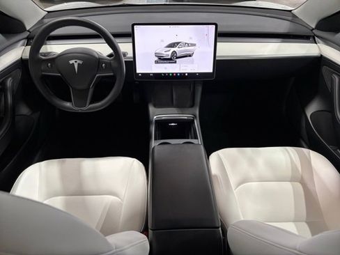 Used 2022 Tesla Model 3 Base image 11