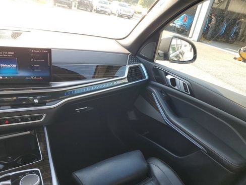 Used 2025 BMW X5 xDrive50e AWD/4WD image 14