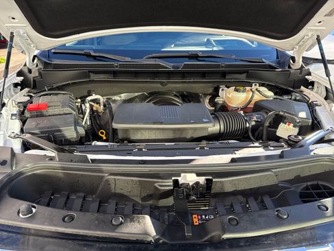 Used 2023 GMC Yukon Denali image 16