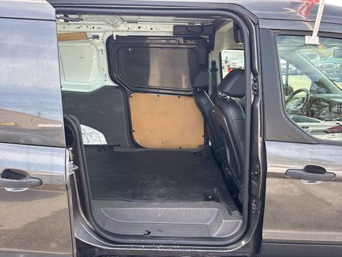 Used 2020 Ford Transit Connect XL FWD image 27