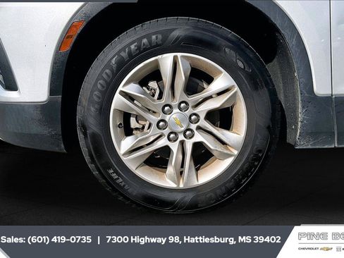 Used 2020 Chevrolet Blazer LT FWD image 7