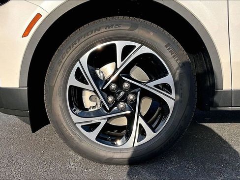 New 2026 Lincoln Nautilus Premier image 12