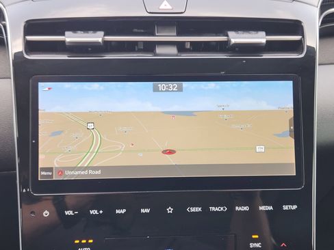 Used 2022 Hyundai Tucson Limited FWD image 17