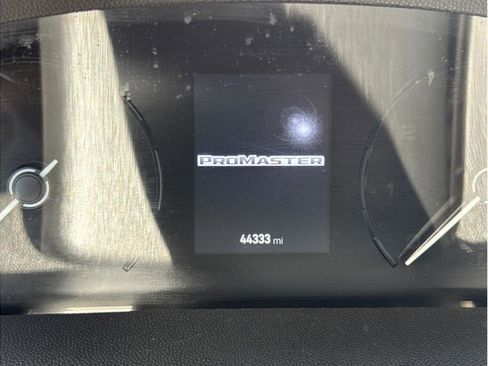 Used 2025 RAM ProMaster 3500 w/ Convenience Group FWD image 12